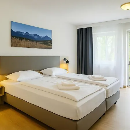A8 Hotel Im Darchinger Hof Bed & Breakfast - Zwischen Holzkirchen Und Weyarn - Zwischen Muenchen Salzburg Und Innsbruck - Kurz Vor Dem Irschenberg Exterior foto