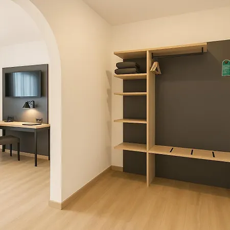 A8 Hotel Im Darchinger Hof Bed & Breakfast - Zwischen Holzkirchen Und Weyarn - Zwischen Muenchen Salzburg Und Innsbruck - Kurz Vor Dem Irschenberg Exterior photo